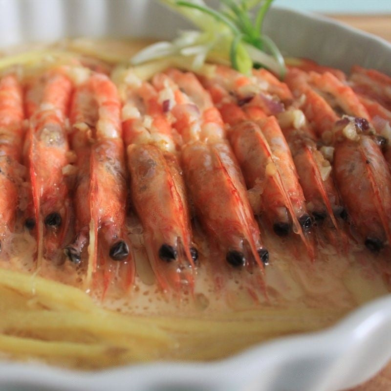 Rice Wine (Glutinous Wine) with Red Yeast Rice and Goji Berry And Products