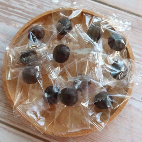 Taiwan Traditional Loquat Candy and Product