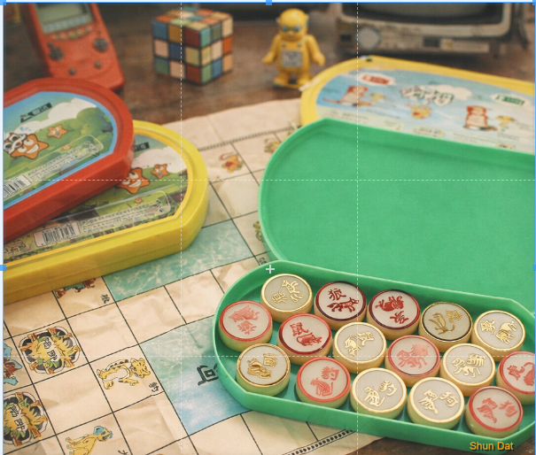 Childhood Game 8 in 1 Compendium of 8 games