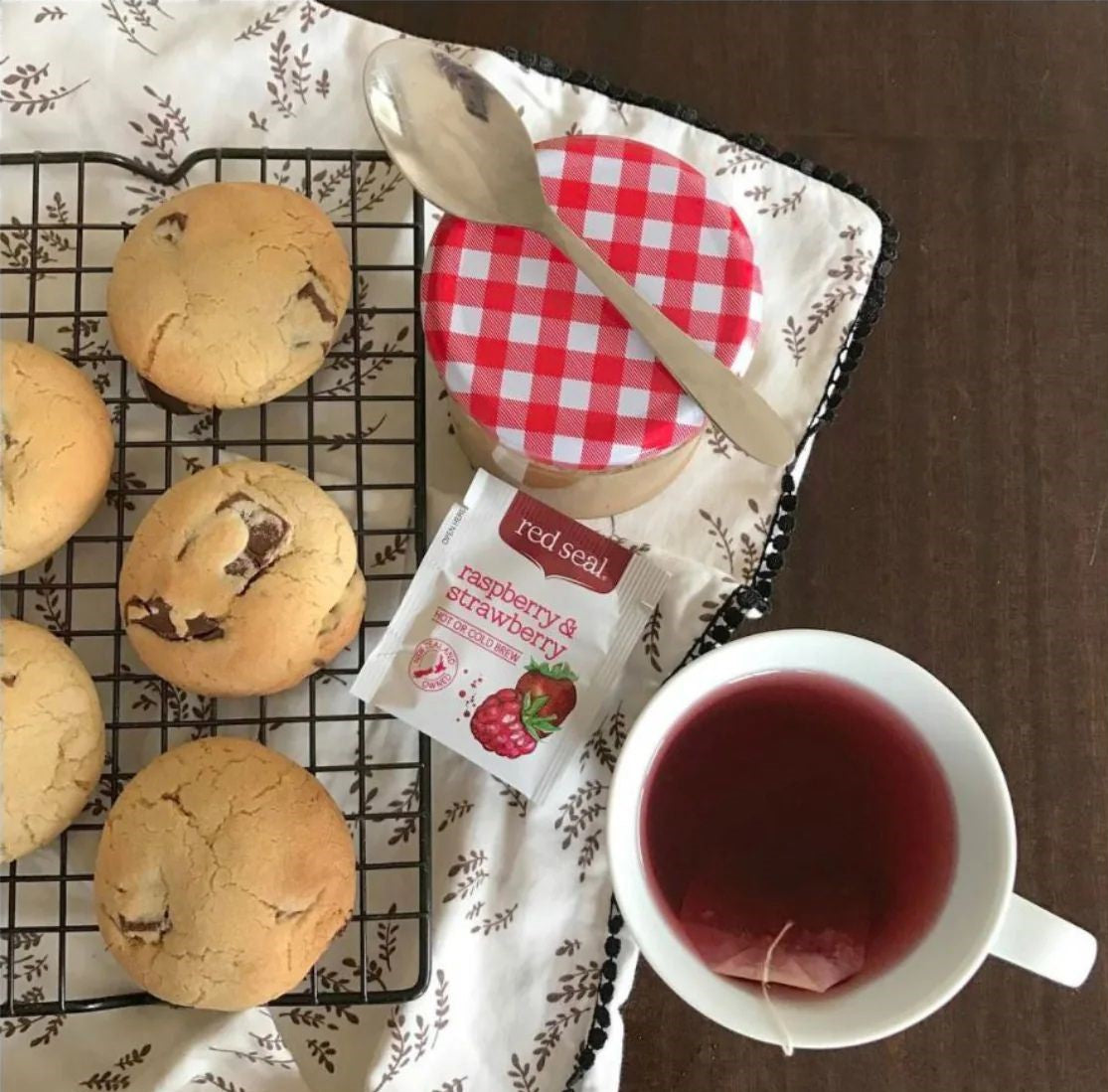 Red Seal Raspberry and Strawberry tea